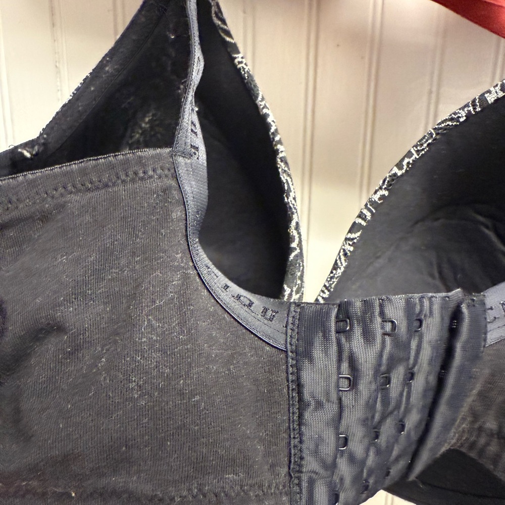 Two Plus Size Bras - Picture 3 of 4
